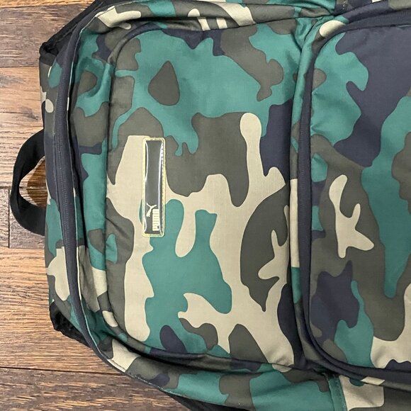 PUMA Outlander 21.2L for 17" Laptop / MacBook Pro Camo Backpack PSC1004 - Picture 5 of 16